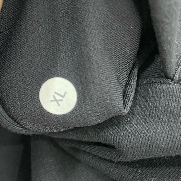 Men’s Lululemon Black Sweatpants Size XL - Picture 6 of 6